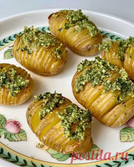 ​Запечённый картофель⁣⁣
