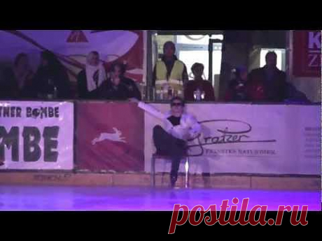 &quot;Icy Gangnam Style &quot; by Misha Ge ( Gangnam Style on the Ice ) - YouTube