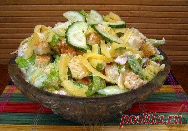 Вечерний легкий салат с куриной грудкой и сыром Фигура не пострадает!