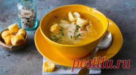 ​Куриный бульон с клецками