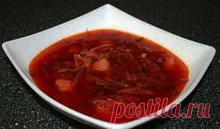 Для тех, кто постится Борщ с кальмаром.