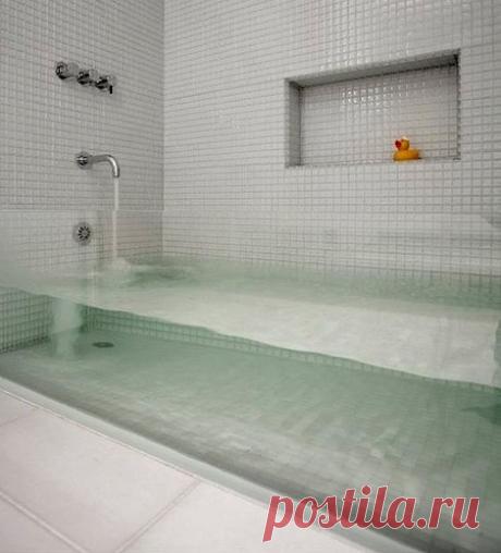 Хотите себе такую ванну? Прозрачную?