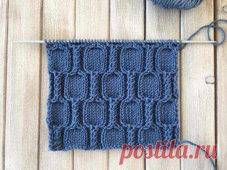 Жгуты со смещением Эффектный узор спицами Эффектный узор спицами из жгутов со смещением. Этот узор универсален, его можно применить для вязания шапок, снудов, свитеров, пледов. Он подойдет как для мужских, так и для детских и женских изделий.