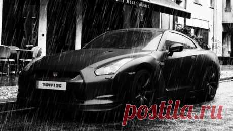 Nissan GT-R