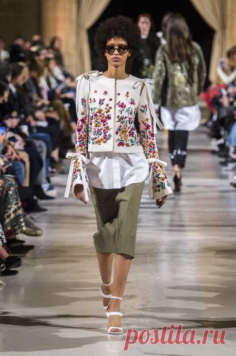 В Нью-Йорке прошел показ Oscar de la Renta : Красота : Мир женщины : Subscribe.Ru