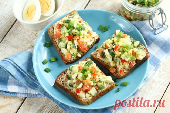Бутерброд с яйцом и огурцом свежим – пошаговый рецепт с фото.