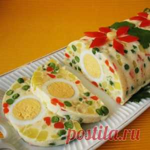 Яркий салат-желе на Новый год