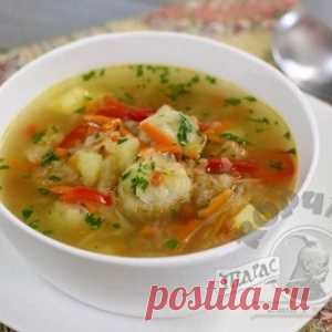 ДЕНЬ ПЕРВОГО БЛЮДА. Прозрачный суп с фрикадельками - МирТесен