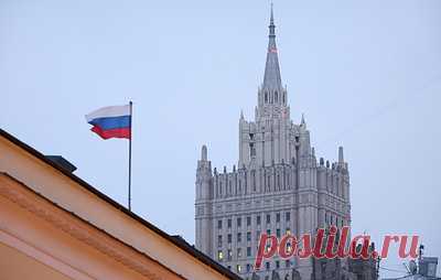 МИД РФ: НАТО "моделирует" киберудары по учреждениям Калининграда и энергосистеме Москвы. Замминистра иностранных дел России Олег Сыромолотов отметил, что Лондон ведет планомерную работу по раскручиванию русофобии в интернете