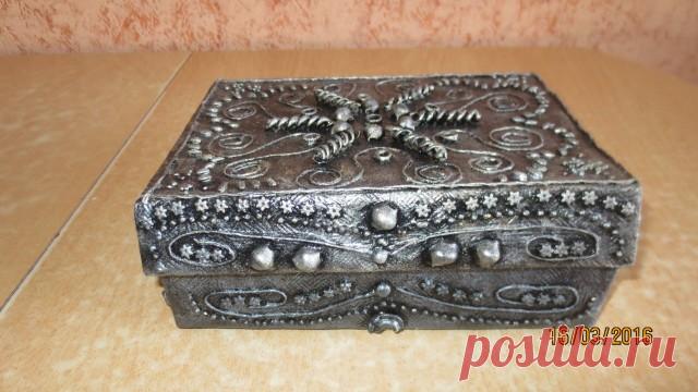 Макаронная вязь.