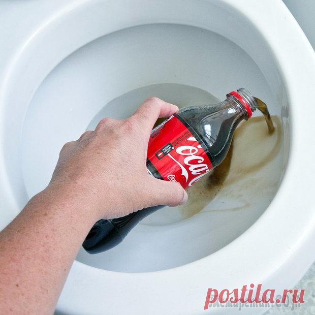 Просто не работают: 10 лайфхаков в уборке, о которых пора забыть Домохозяйки часто делятся маленькими хитростями, но все ли они оправданы? Мы расскажем, дружат ли сода с уксусом, стоит ли кидать меламиновую губку в унитаз и замачивать одежду в соли.Никто не хочет п...