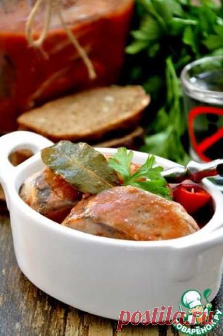 Сельдь маринованная в пряном томатном соке - кулинарный рецепт