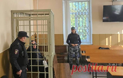 По делу об отравлении суррогатным алкоголем в Ленобласти задержали 14 человек. Изъято более 1,3 тыс. л спиртного