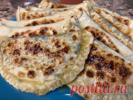 Готовлю Кутабы буквально за 10 минут! Все благодаря дешевой находке из обычной "Пятерочки", которая значительно упрощает готовку | Гастрономическая Шизофрения | Яндекс Дзен