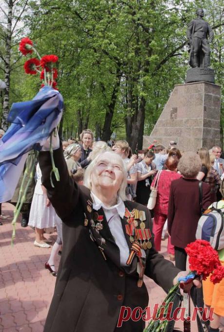 Никто не забыт, ничто не забыто "Песни Победы".