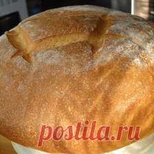 Домашний хлебушек. Понадобиться: молоко 300 мл, вода 200 мл., сахар 1ст.л., соль 0,5 ст.л., мука 800-900 г. (у меня 740 г., мука разная), растит.масло 50 г., дрожжи сухие 14г. В теплом молоке развести дрожжи, добавить сахар, оставить на 10 мин. для поднятия 