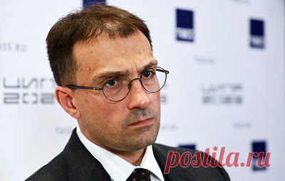 Директор по цифровой трансформации ДОМ.РФ: отечественные гаджеты догонят лидеров рынка. Николай Козак — о российских ПО и гаджетах, цифровой революции в стройотрасли и ИИ-технологиях