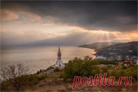 Храм-маяк Святого Николая Чудотворца, село Малореченское. Автор фото: Ольга Максимова.