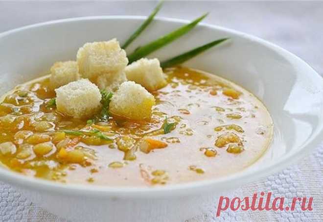 Как приготовить постный гороховый суп в домашних условиях Как приготовить постный гороховый суп? Гороховый суп это постное и базовое блюдо в период диеты. Он обогащен растительным белком и отлично насыщает организм