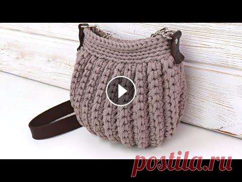Cумочка-ракушка из трикотажной пряжи. Cумочка-ракушка из трикотажной пряжи....