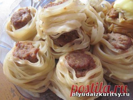 "Гнёзда" из макарон с фаршем - Кулинарные рецепты с фото - Кулинарный форум