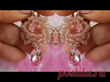 Aretes tejidos a crochet con hilos de cobre y plata con Rococó 2020