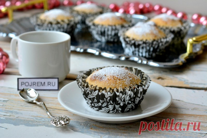 Рецепт: кексы без яиц Приготовьте быстрые, вкусные и простые кексы без яиц. Этот рецепт непременно подойдет для тех, кто следит за фигурой. Он экономичный, да и набор продуктов для него всегда найдется в ближайшем магазине…