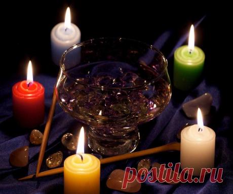 Как сделать приворот на девушку по фото в домашних условиях - читать? Как приворожить девушку: обряды белой магии для мужчин. Приворот девушки в домашних условиях без последствий 100% Магический приворот, Магия и колдовство, Приворожить любимого Любовные заговоры или присушки действуют как посыл определенной энергии. Она направляется в сторону объекта обожания и вызывает у него интерес к исполнителю