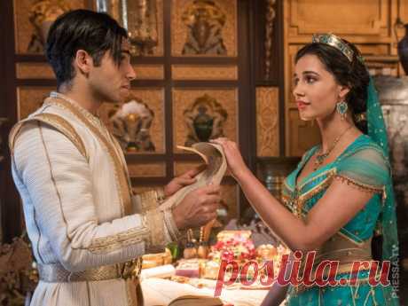 Как выглядят актеры "Аладдина" в реальной жизни Яркий живой римейк Disney "Aladdin" с участием таких актеров, как Наоми Скотт, Мена Масуд и Уилл Смит - новейшая диснеевская версия, основанная на
