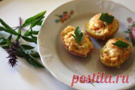 Запечённый картофель с начинкой