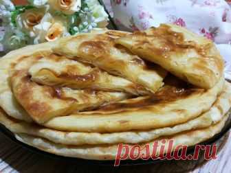Вкусные слоёные лепёшки на сковороде