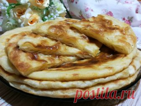 Вкусные слоёные лепёшки на сковороде