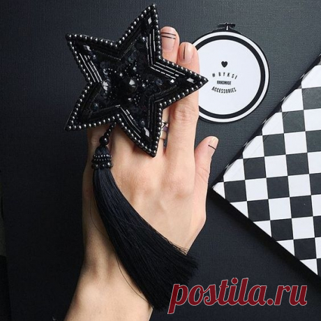 Броши вышитые бисером — Сделай сам, идеи для творчества - DIY Ideas