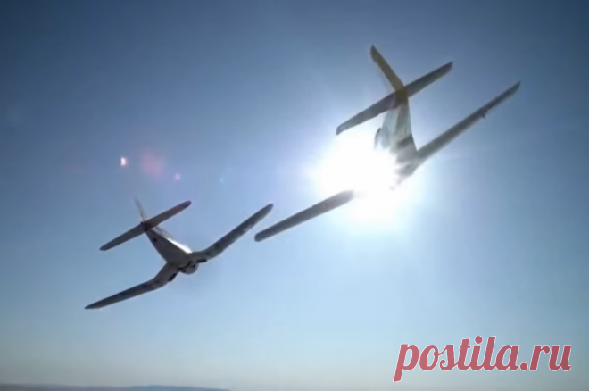 Два пилота погибли из-за столкновения самолетов на воздушной гонке в США. Инцидент произошел на шоу в городе Рино американского штата Невада.