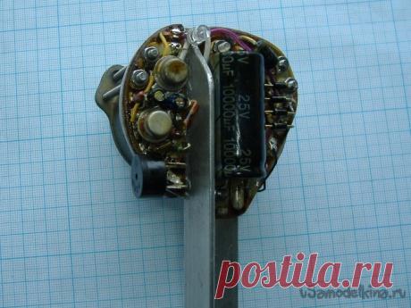 Электронная «Певчая птичка», схема питается и поет от энергии ветра. Как дополнение к миниветряку, который раньше сделал, плюс небольшое освещение Весна 2020 приперлась со своим похолоданием, в мае было -2, а за ним лето, июнь с мокрым снегом и +2 ночью. Глобальное потепление? Не думаю! Разбухают и прорастают семена, цветы, коты орут, птички поют. Поют птицы каждые свою песню, в одних она сложная, а в других с простой тональностью, похожая