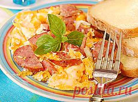 Краковская колбаса, запечённая с овощами