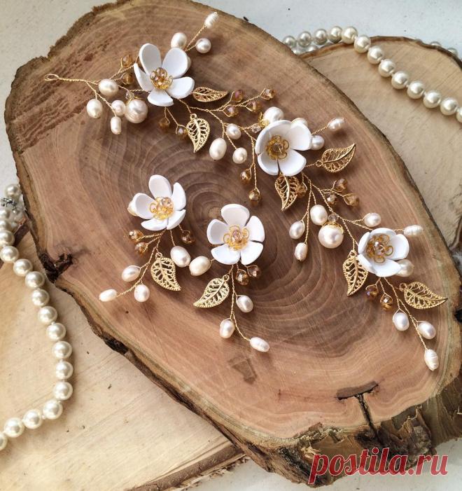 СВАДЕБНЫЕ УКРАШЕНИЯ💎АКСЕССУАРЫ в Instagram: «Сказать, что работаем в бешеном темпе - не сказать ничего 🙈🙊 Вот ещё одно произведение 💎👰 Дорогие невесты, напоминаем, что с сегодняшнего…» 360 отметок «Нравится», 2 комментариев — СВАДЕБНЫЕ УКРАШЕНИЯ💎АКСЕССУАРЫ (@crystal_tula) в Instagram: «Сказать, что работаем в бешеном темпе - не сказать ничего 🙈🙊 Вот ещё одно произведение 💎👰 Дорогие…»