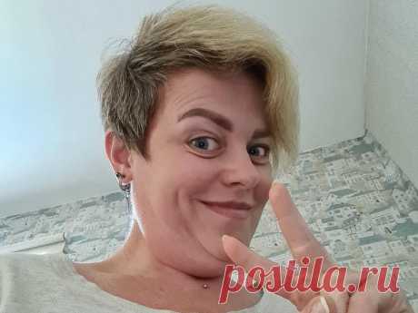 Почему полных людей не любят и чья это проблема?
Люди много кого не любят. Детей, животных, стариков, политиков, звёзд, авторов Дзена✌️😄… Да самих себя в конце концов. Иначе не стали бы тратить энергию на негатив. Но существует мнение, что полных людей не любят и пытаются гнобить больше всех остальных. Эта статья — не для разжигания вражды. Хоть я и предлагаю высказаться всем. Кто сам […]
Читай пост далее на сайте. Жми ⏫ссылку выше