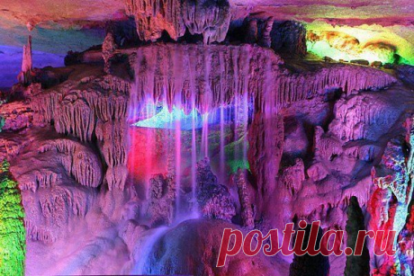 Пещера тростниковой флейты, Китай