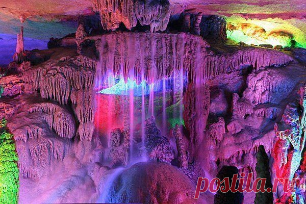 Пещера тростниковой флейты, Китай