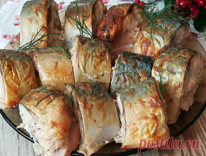 Попробовала в гостях запеченную скумбрию с паприкой — это так просто и так вкусно: очень рекомендую попробовать | Я Готовлю... | Яндекс Дзен