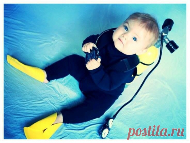 Родителям всегда так хочется, чтобы дети были на них похожи... Дайверенок.