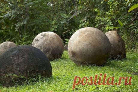 Загадка валунов Коста-Рики / Туристический спутник