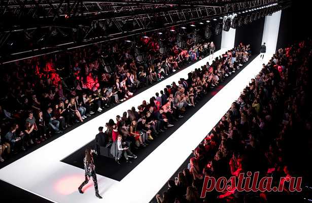 Mercedes-Benz Fashion Week Russia объявляет новые даты и расширяется - LadyCandy.ru Фото: партнерский материал Женский форум Новые даты Mercedes-Benz Fashion Week Russia: 30 марта — 3 апреля 2019 года. В новом сезоне мероприятие