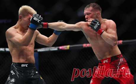 Петр Ян не поднялся в рейтинге UFC, несмотря на победу над Фигередо. На прошлой неделе россиянин победил экс-чемпиона UFC в главном поединке турнира в Макао, но все равно остался на третьем месте в рейтинге лучших бойцов промоушена в легчайшем весе