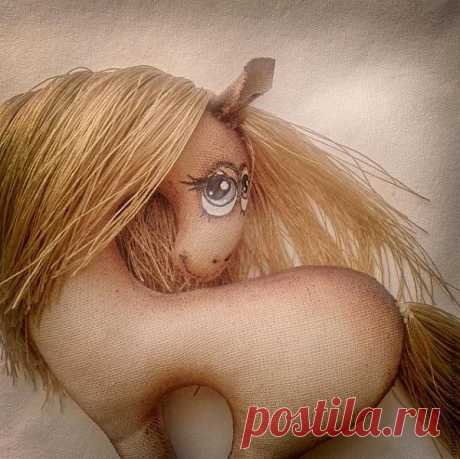 Гламурная кофейная лошадка к Новому году. Шьем текстильную игрушку.