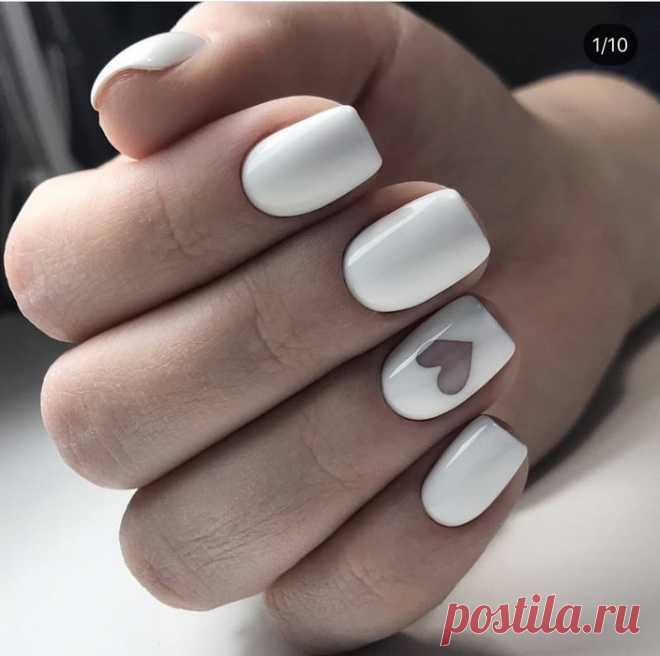 По законам сети: какой маникюр популярен в Instagram в феврале Романтическая тема накануне 14 февраля в самом разгаре. Запросы на сердечки на ногтях в маникюрных салонах бьют рекорды. Мы заметили, что в лидерах не только красное покрытие, как можно было предполож