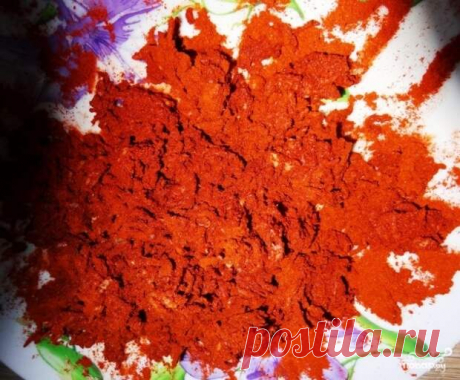 Шпик по-венгерски Шпик по-венгерски - это настолько вкусно, что о вредности жирного стоит забыть!Это особый способ просолки сала с перцем. Это очень вкусно и даже полезно! Рецепт шпика по-венгерски я узнала от одного з…