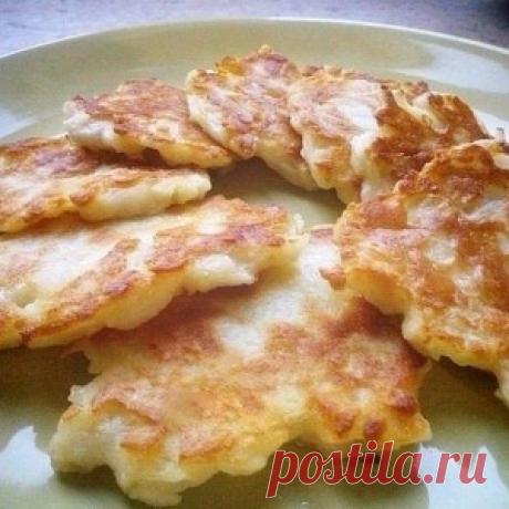 Яблочные оладьи