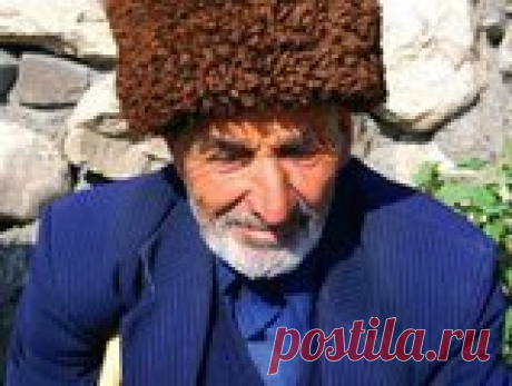 Кавказская притча об уважении к старшему поколению Женился один молодой джигит. Привел жену в свой дом, и стали они жить. И с ними жил его старый отец.